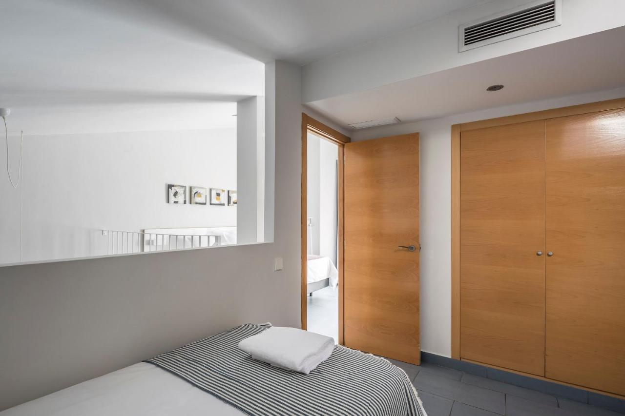 Mon Suites Carmen Валенсия Экстерьер фото