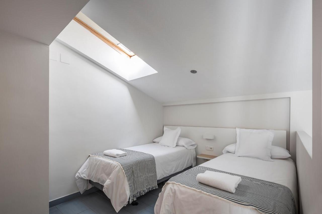 Mon Suites Carmen Валенсия Экстерьер фото