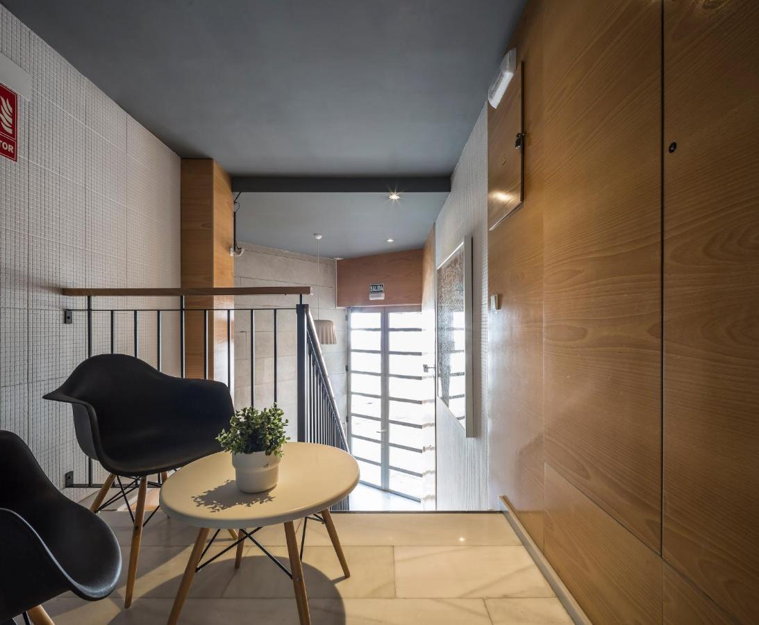Mon Suites Carmen Валенсия Экстерьер фото
